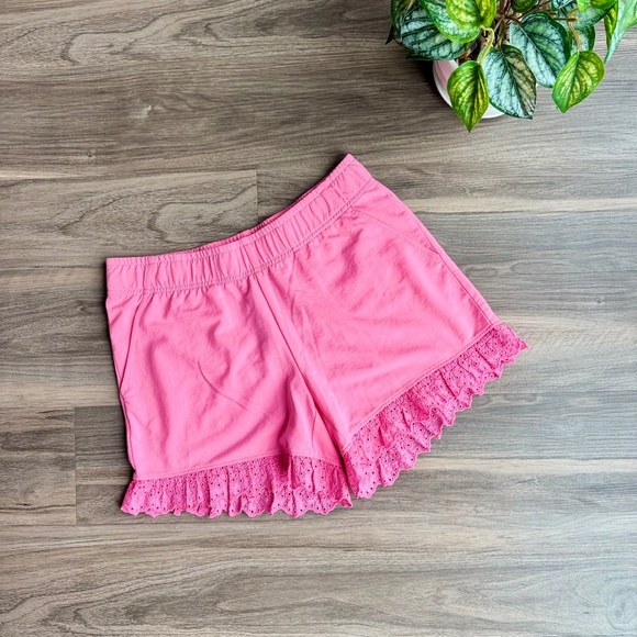 Lilly Pulitzer 5" Kylar Ruffle Hem Knit Shorts in Pink Shady – Size S - Picture 2 of 15